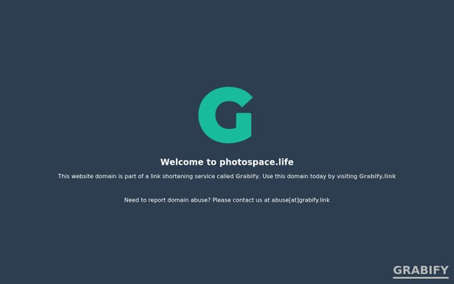 Screenshot of photospace.life