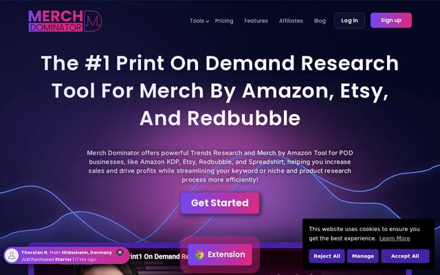 Screenshot of merchdominator.com