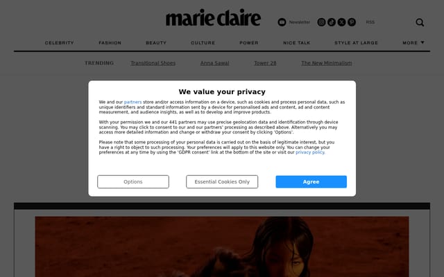 Screenshot of marieclaire.com