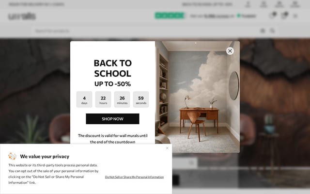 Screenshot of uwalls.com