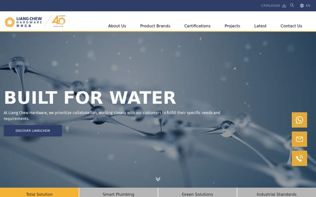 Screenshot of liangchew.com