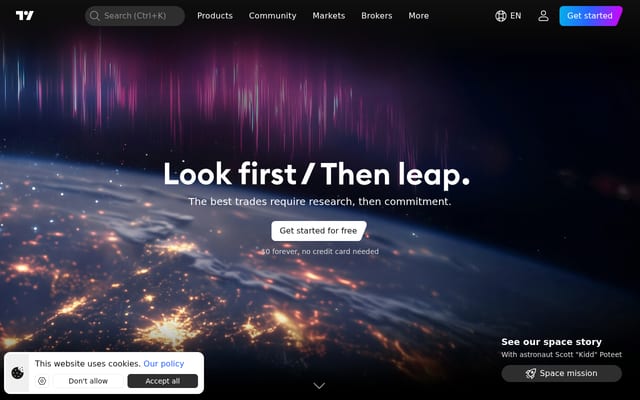 Screenshot of tradingview.com