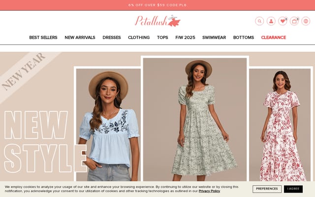 Screenshot of petallush.com